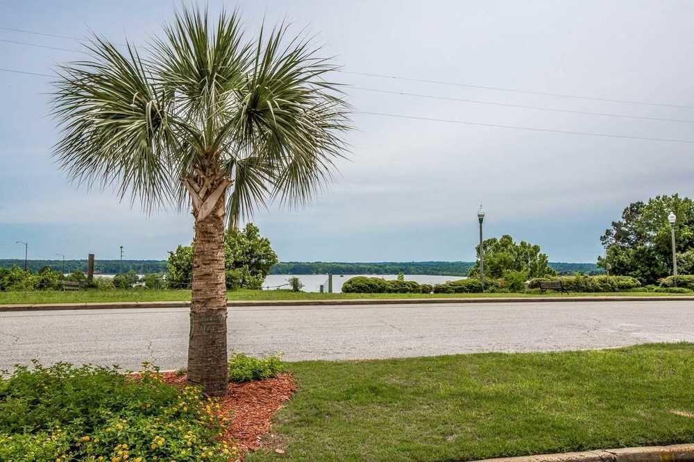 Quality Inn & Suites Near Lake Eufaula Dış mekan fotoğraf